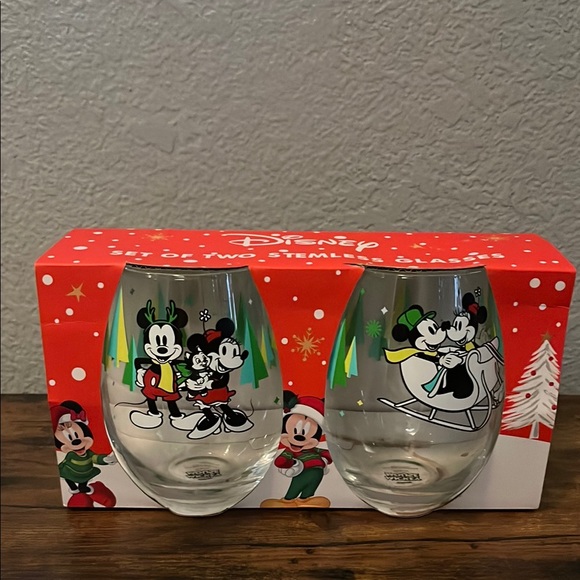 Disney Holiday Stemless Glass Set - Red and Green - Picture 1 of 7
